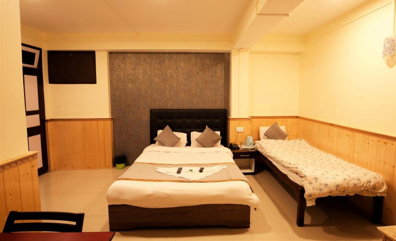 The Griffon'S Nest Hotel Гангток Екстериор снимка