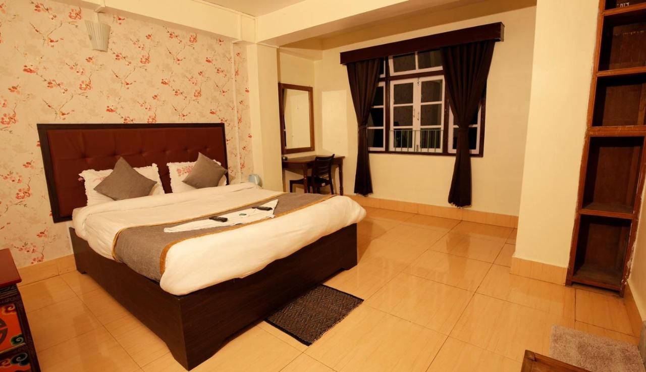 The Griffon'S Nest Hotel Гангток Екстериор снимка