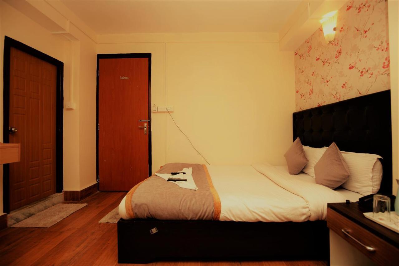 The Griffon'S Nest Hotel Гангток Екстериор снимка