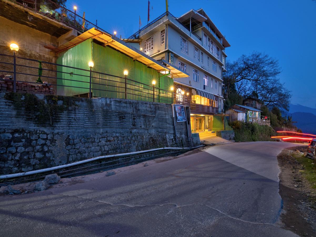 The Griffon'S Nest Hotel Гангток Екстериор снимка